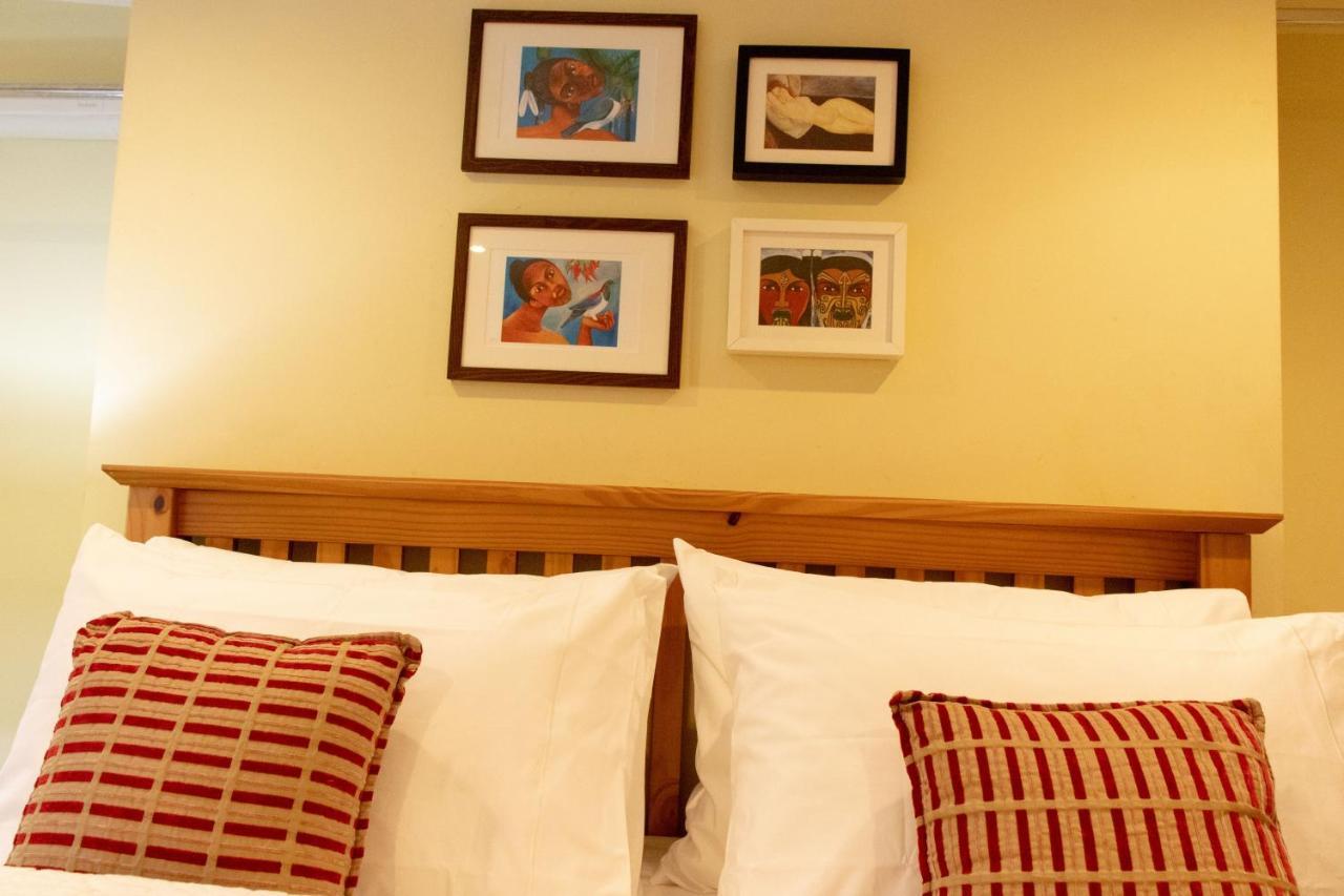 Trendy Two Bed With Private Garden